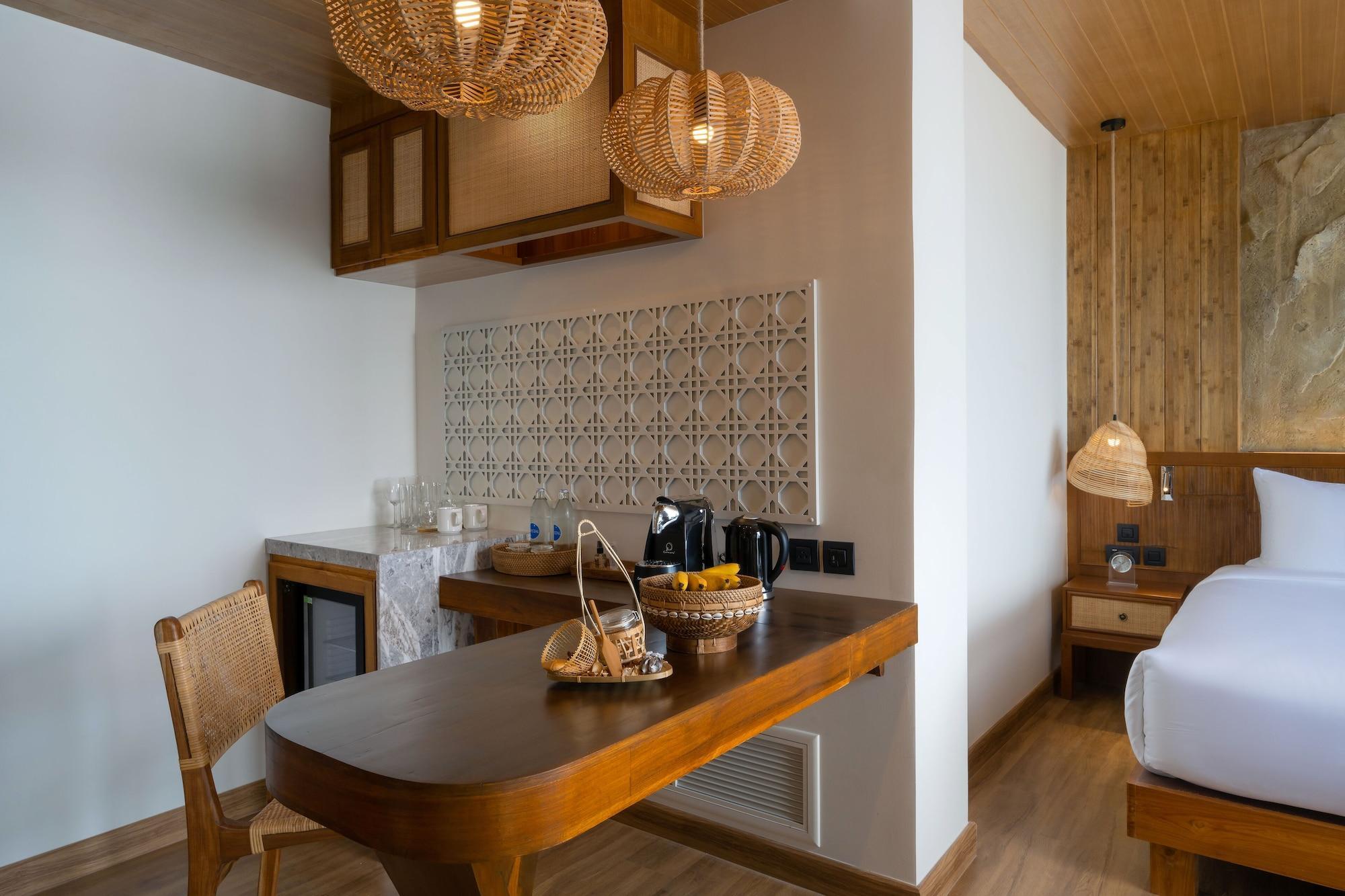 Sinae Phuket Hotell Eksteriør bilde